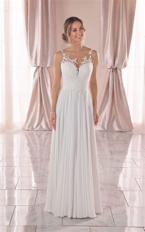 6840 Stella York Chiffon Plus Size Wedding Dress With Asymmetrical