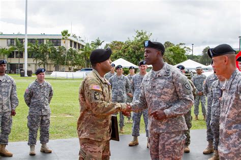 25th Infantry Division Soldier Receives Highest Peacetime Medal