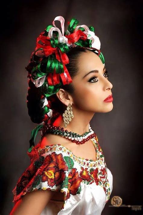 Mujer Mexicana Mexican Fashion Mexican Outfit Mexican Dresses
