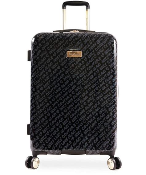 Juicy Couture（ジューシークチュール）の「juicy Couture Cassandra 29 Spinner Suitcase（スーツケースキャリーバッグ）」 Wear