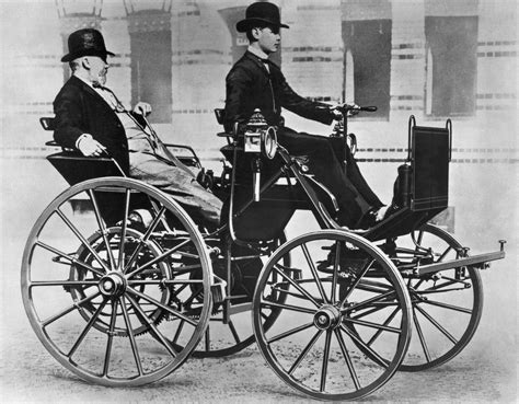 Gottlieb Daimler Und Carl Benz Runde Geburtstage Der Automobil