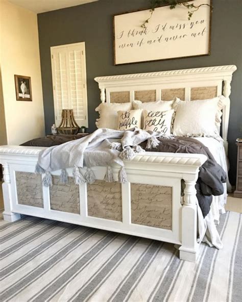 We are slowly chipping away at each room in our new home (although can i still call it new if we've been in it almost a year?) and the latest one to get a facelift is our master. Top 20 Amazing Farmhouse Master Bedroom Decorating Ideas ...