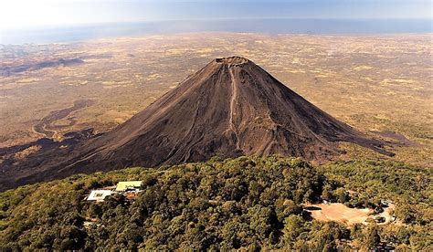 Volcán De Izalco