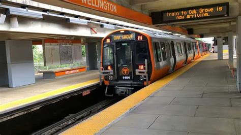 Mbta Rolls Out 6 New Orange Line Trains Nbc Boston