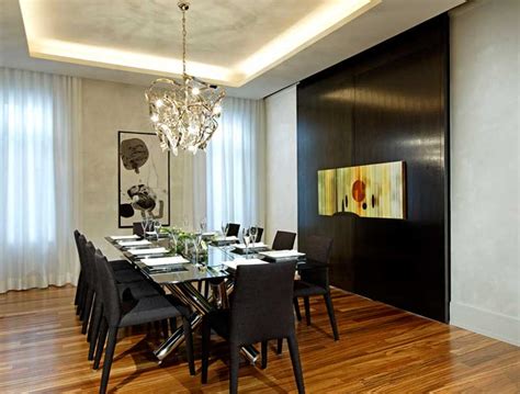 From designs in warm woods and art glass to a variety of metallic looks, the modern chandelier comes in a wide range of innovative styles, shapes, and materials. 100 Dining Room Lighting Ideas - Homeluf