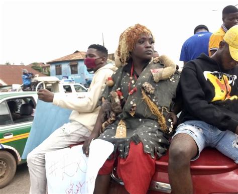 Juju Woman Spotted At Endsars Protest In Abeokuta Dnb Stories Africa