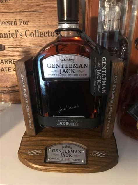 Jack Daniels Gentleman Jack In 2020 Whisky Bourbon Drinks Whiskey
