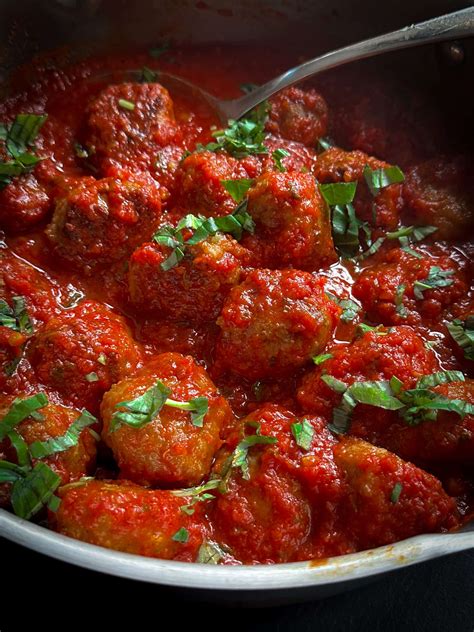 Secrets To The Best Authentic Italian Meatballs Feeling Foodish