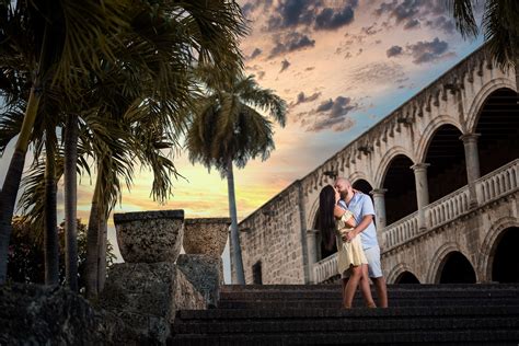 Propuesta De Matrimonio De Chris Y Tali En La Zona Colonial De Santo Domingo Greg Dotel