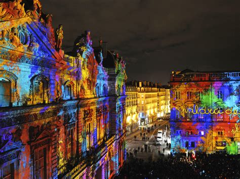 Lyon is served by the eurolines intercity coach organisation. Lighting of buildings in Lyon, France wallpapers and ...