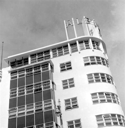 The albion hotel is a tourist's paradise, located near the famous south beach in miami, florida. Florida Memory • Albion Hotel - Miami Beach, Florida.