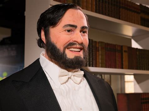 Le mostre presentano luciano pavarotti come artista e come uomo per rendere omaggio al suo profilo iconico, alle sue impareggiabili performance e non meno al suo carisma e straordinaria umanità. Luciano Pavarotti | Madame Tussauds™ Vienna