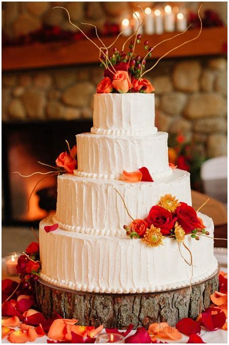 Rustic Rose And Leaves Buttercream Wedding Cakes For Fall Weddinginclude Wedding Ideas