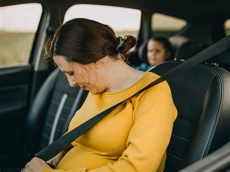 Driving While Pregnant Safety Risks And When To Stop