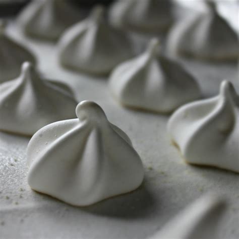 Line 2 baking sheets with parchment paper. Austrian Meringue Cookies / Chocolate Swirled Meringues And Salzburg Austria Chocolate Chocolate ...