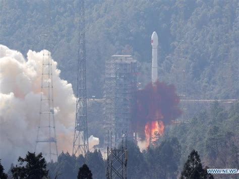 Us space command says it is watching fragments of a chinese rocket expected to crash soon. In an eerie scene, Chinese villagers visit rocket crash ...