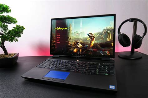 Review Dell Alienware Area 51m R1 Laptop De Gaming Pentru Pasionați