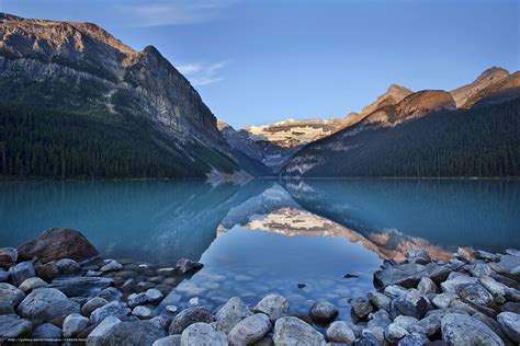 Download Wallpaper Moraine Lake Banff National Park Lake Mountains
