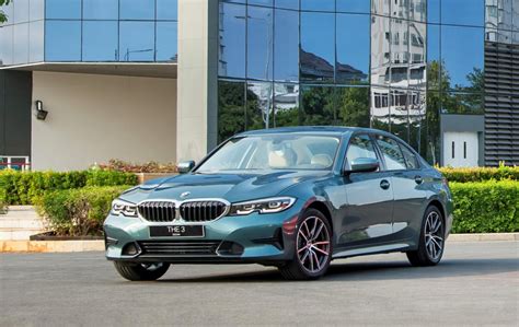 Details Bmw 320i Sport Line Plus 2020 Has Just Launched Is It Worth
