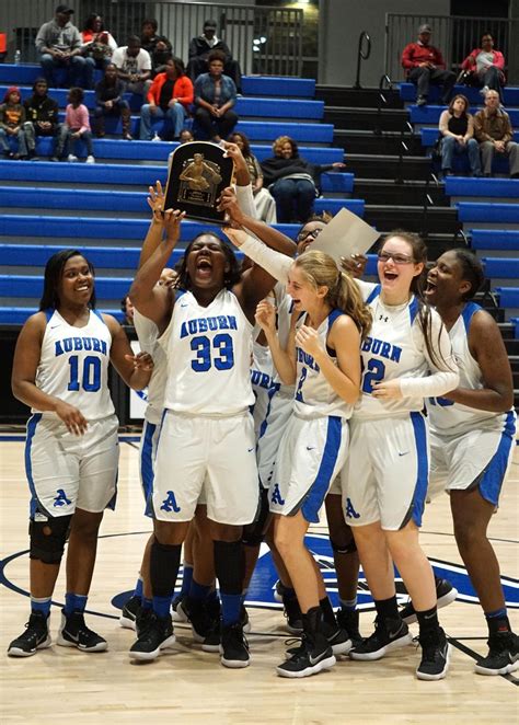 NEXT CHAPTER: Auburn High girls basketball coach Terryland Dawson