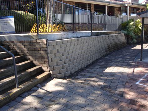 It is durable compared to other types of retaining walls. Australian Retaining Walls Windsor Concrete Block Retaining Wall - Australian Retaining Walls