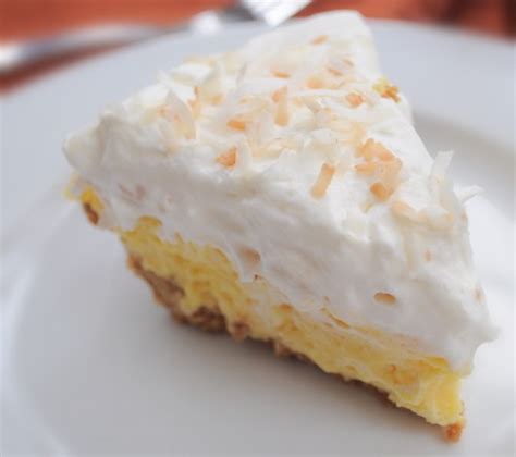 Beat the egg yolks with the remaining 1/2 cup milk. Coconut Cream Cake - Paula Deen - Recipegreat.com