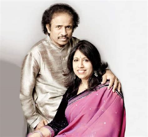 Husband Wife Duo Dr L Subramaniam And Kavita Krishnamurthy Promote