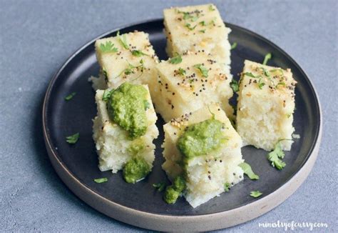 Garnish the dhokla with 2 tbsp chopped coriander leaves and 2 tbsp fresh grated coconut. Rava Dhokla - Instant Pot | Recipe (With images) | Dhokla ...