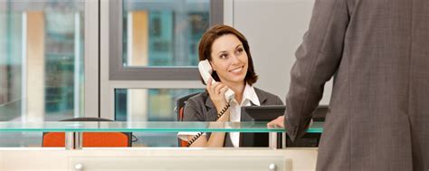 Position description executive assistant to ceo i. Executive Assistant vs Administrative Assistant - Salary ...