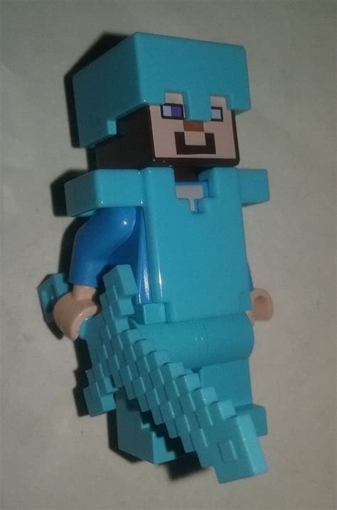 Lego Minecraft Diamond Armor Steve Minifigure 21124 Mini Fig Sword