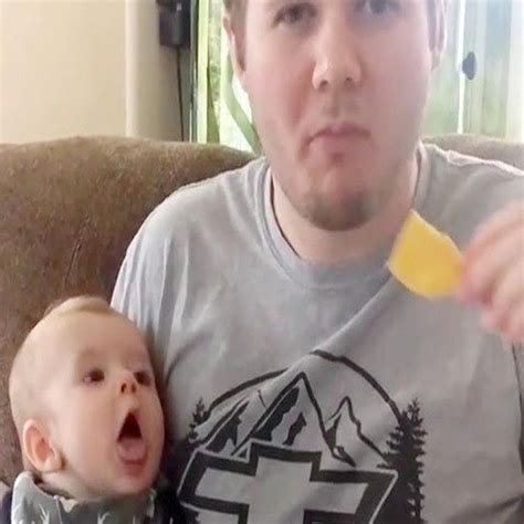 Funny Baby Dad Funny Babies New Funny Videos Funny 