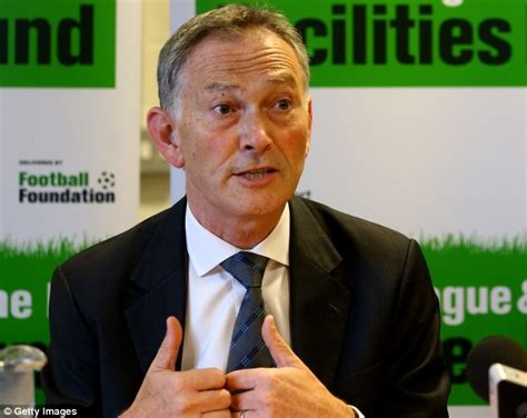 Former Pa To Richard Scudamore Says His Sexist Emails Left Her Disgusted Daily Mail Online