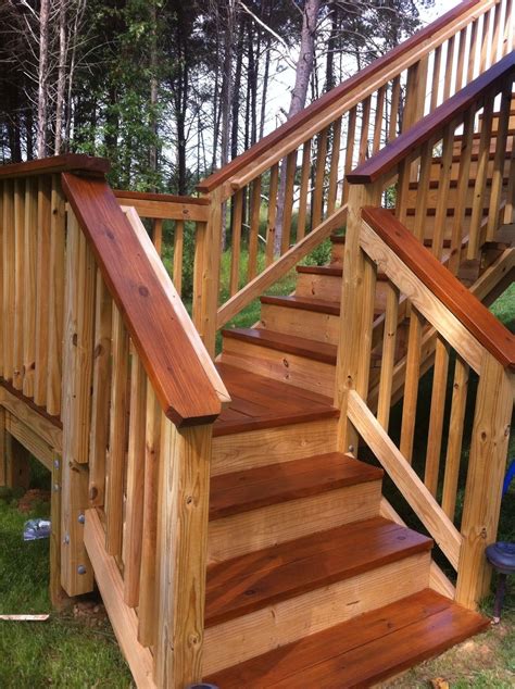 10 Spectacular Two Tone Deck Stain Ideas 2023