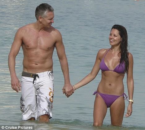 Life S A Beach For Gary Lineker And Danielle Bux As They Enjoy Their