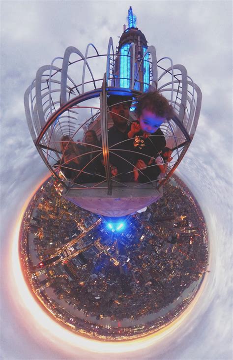 360° Selfie From Top Of Empire State Building New York City Rpics
