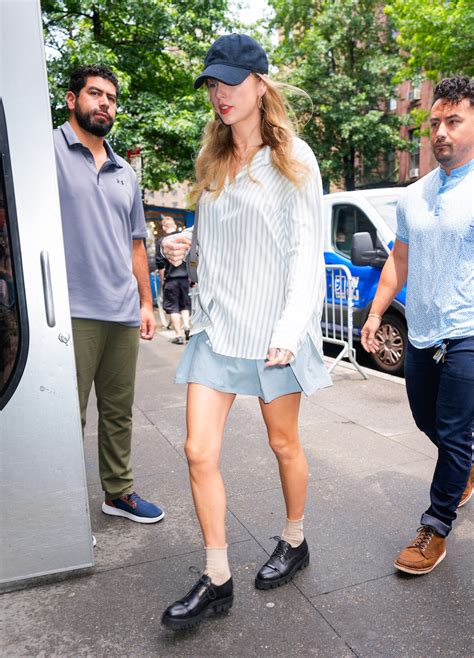 Taylor Swifts Street Style Has Been Killing It Lately Fitness Blog