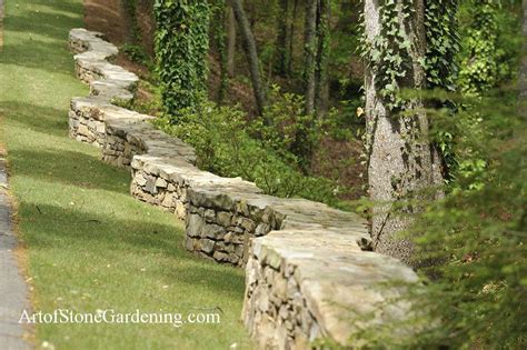 Build A Freestanding Garden Wall Art Of Stone Gardening