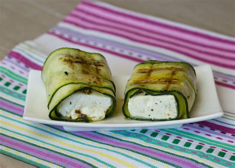 This recipe is easily doubled or tripled if you have a bumper crop of zucchini. Beilage vom Grill: Schafskäse im Zucchinimantel ...