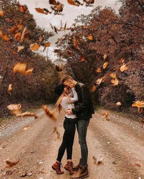 40 Couples Fall Photoshoot Ideas Fall Couple Pictures Fall Couple