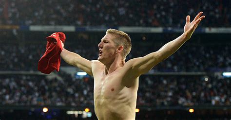 Schweinsteiger's brain key for Germany in Euro '12 - Sport - DAWN.COM