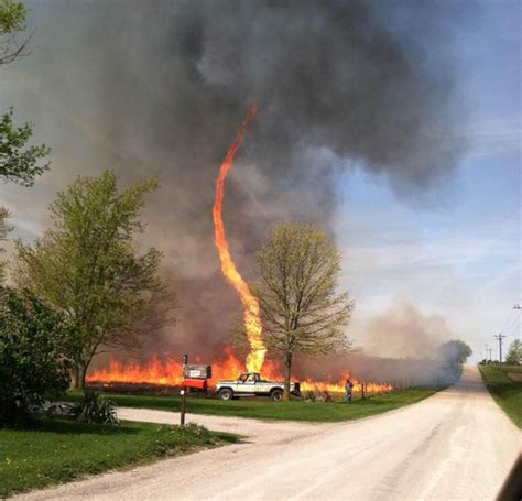Fire Tornado Pictures Photos Once In A Lifetime Firenado
