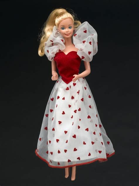 This Was The Most Popular Barbie Doll The Year You Were Born Barbie Dolls Vintage Barbie