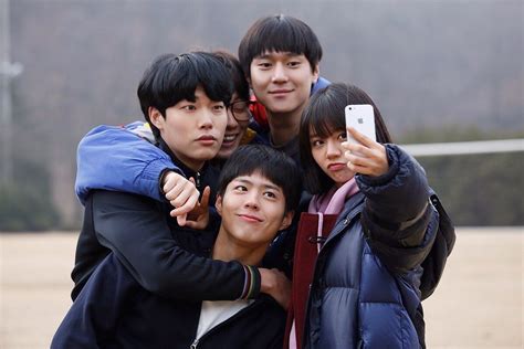 Reply 1988 hyeri and ryu jun yeol confirmed in a relationship. Reply 1988에 있는 TammyLS님의 핀 | 연예인, 배우, 드라마