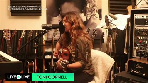 Watch Chris Cornells 15 Year Old Daughter Toni Cornell Performs