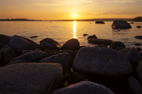Hintergrundbilder Sonnenlicht Sonnenuntergang Meer Bucht Rock