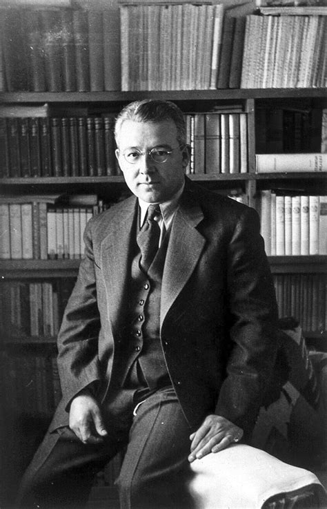 Sabahattin ali şiirleri için tıklayın. Sabahattin Ali'nin Dinlemeye Doyamadığımız Şiirleri ...