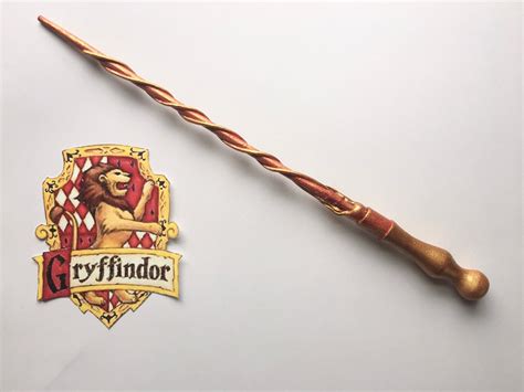 Handmade Hogwarts House Gryffindor Inspired Harry Potter Wand Etsy