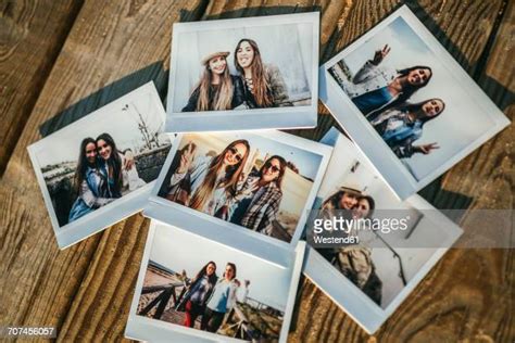 Polaroid Photo Friends Photos And Premium High Res Pictures Getty Images