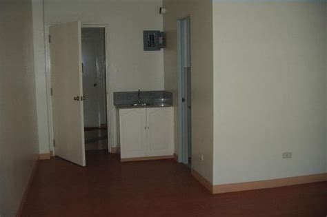 Looking for kassel del amor guesthouse? rickjarboys: Condominium in Paranaque less than 10 minutes ...