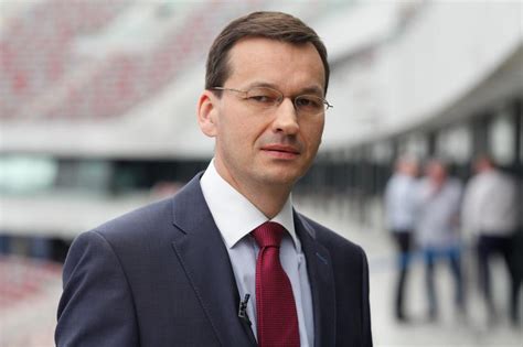 Polski ład będzie sporo kosztował, więc rząd kombinuje, skąd wziąć środki na dzikie rozdawnictwo. Morawiecki: wzrost PKB w czwartym kwartale 2016 r. ok. 2,5 ...